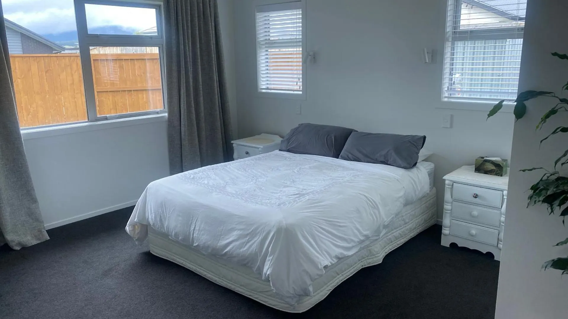 Taupo Modern Peaceful Apartment 0*,  New Zealand